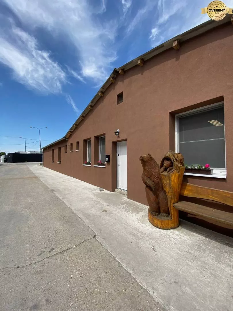 Skladové priestory na predaj 4350m2, Trnava, 158799_0