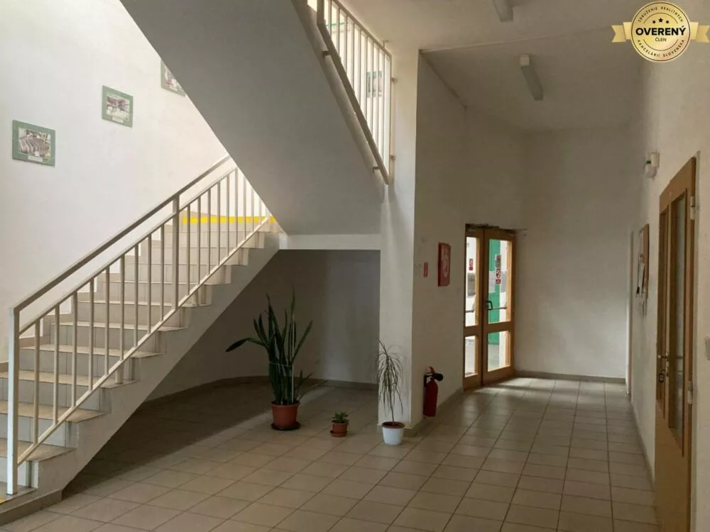 Skladové priestory na prenájom 2648m2, Trnava, 158800_9