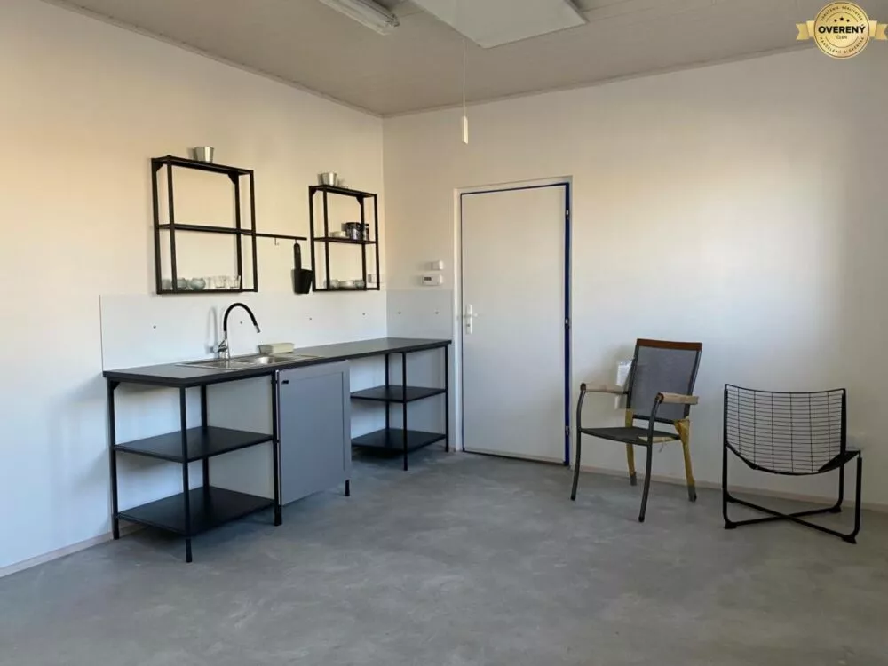 Skladové priestory na prenájom 375m2, Trnava, 158809_8