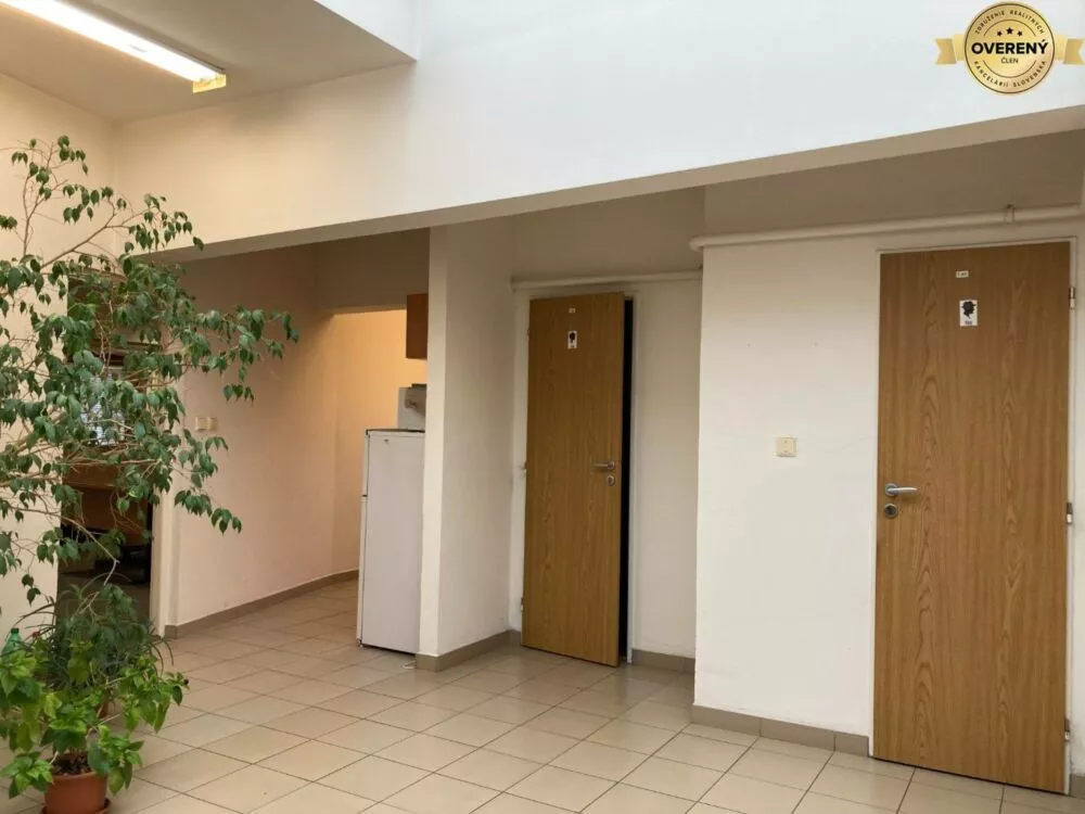 Skladové priestory na prenájom 5478m2, Trnava, 158822_12