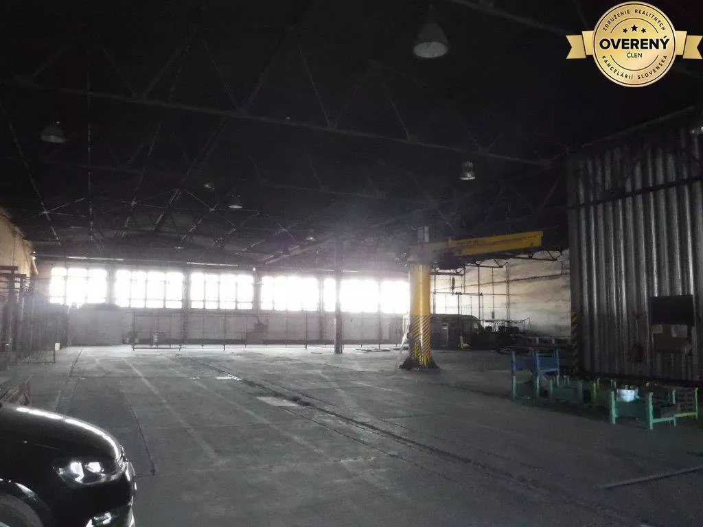Skladové priestory na prenájom 1800m2, Orešianska, Trnava, 158895_1
