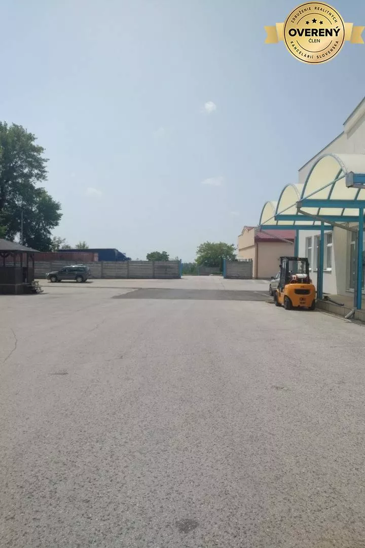 Komerčná zóna na prenájom 10000m2, Trnava, 158904_0