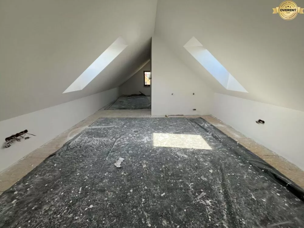 Rodinný dom na predaj 282m2, Lipová, Pezinok, 159070_1