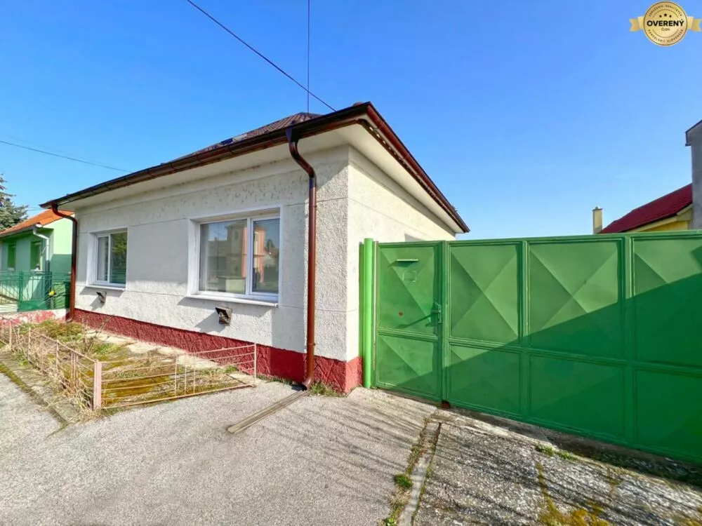 Rodinný dom na predaj 4221m2, Malobielska, Veľký Biel, 159077_0