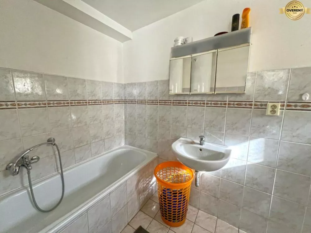 Rodinný dom na predaj 4221m2, Malobielska, Veľký Biel, 159077_7