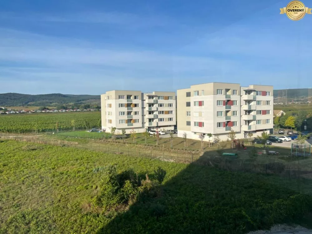 4 izbový byt na predaj 150m2, Obchodná, Pezinok, 159079_2