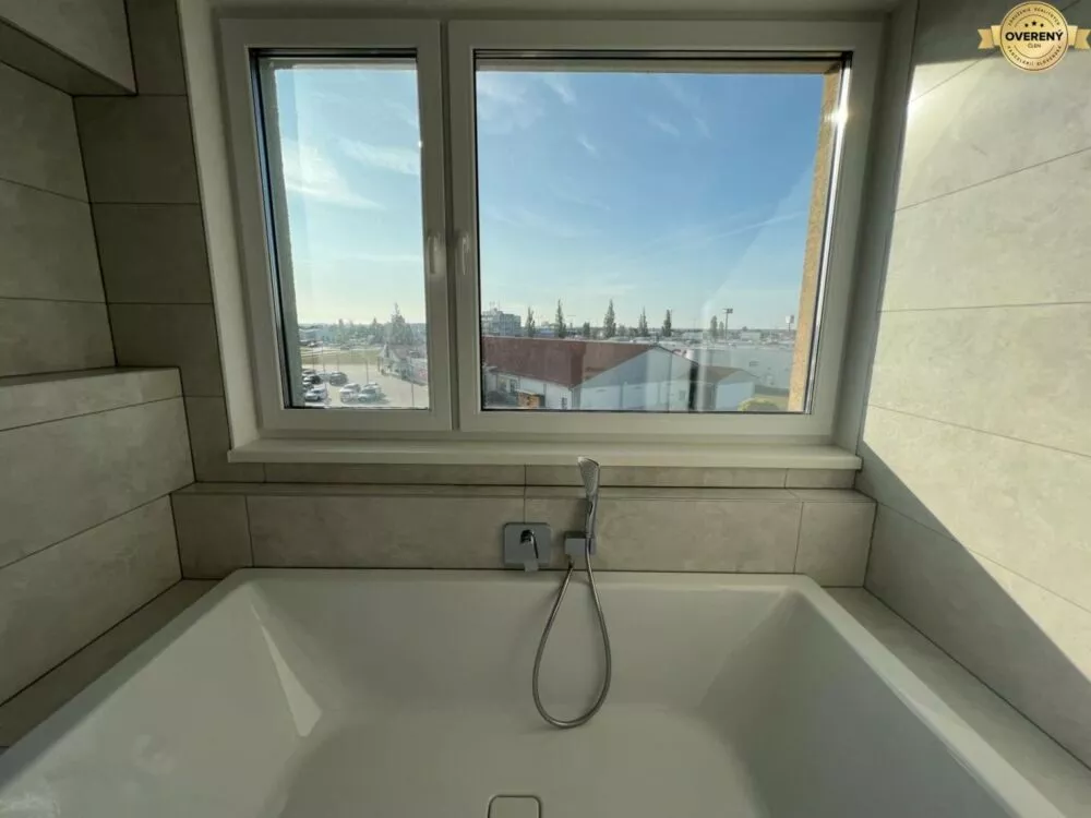 4 izbový byt na predaj 150m2, Obchodná, Pezinok, 159079_8