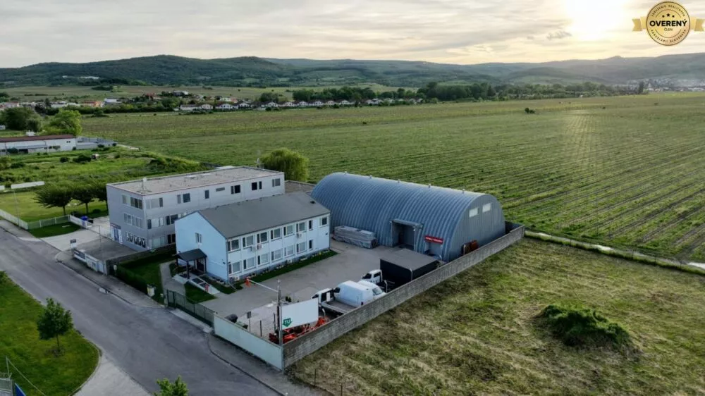 Skladové priestory na predaj 1000m2, Pezinok, 159100_0