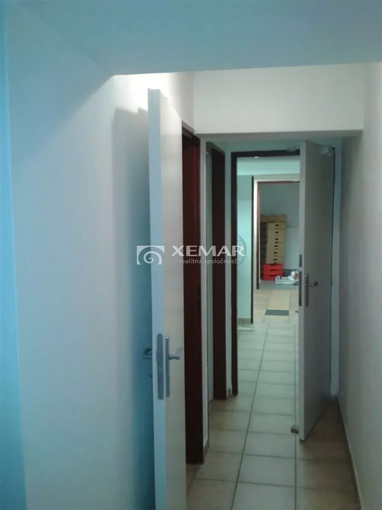 Objekt pre obchod na predaj 275m2, Žiar nad Hronom, 159246_12