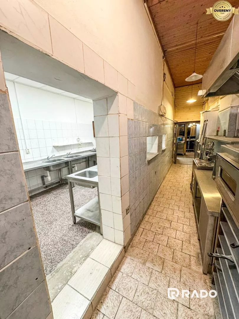 Reštauračné priestory na prenájom 187m2, Štúrovo námestie, Trenčín, 159363_12