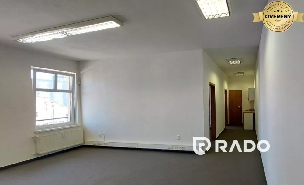 Kancelárie, admin. priestory na prenájom 70m2, Nám. sv. Anny, Trenčín, 159376_1
