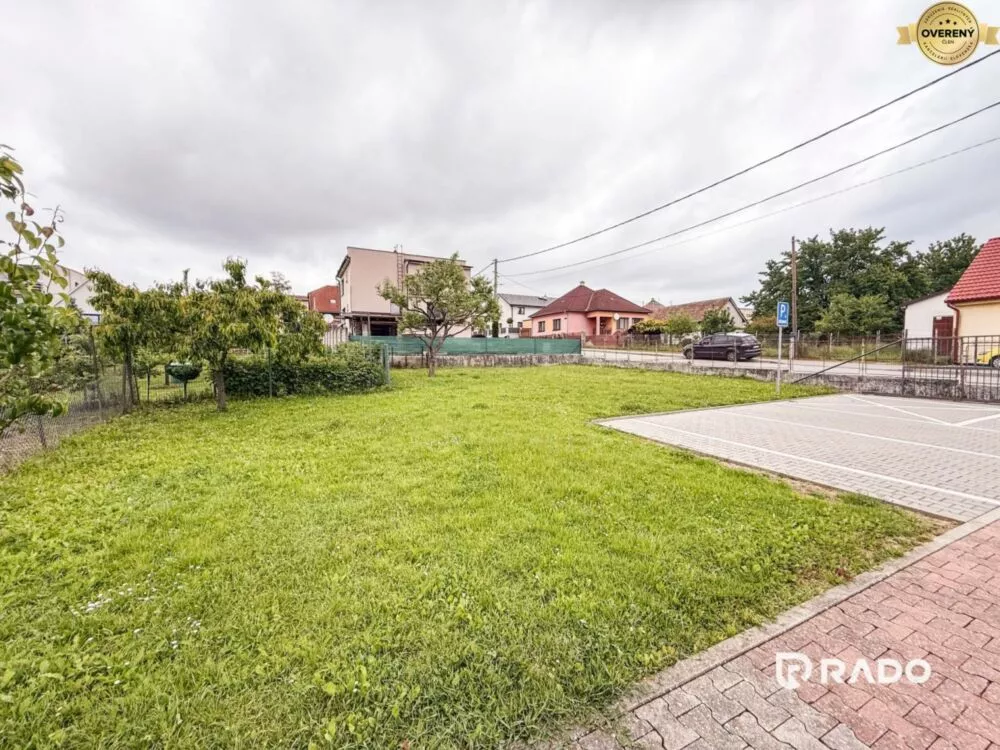 Komerčná zóna na prenájom 365m2, Soblahov, 159482_2