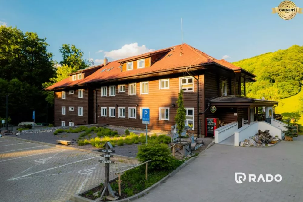 Hotel, penzión na predaj 1583m2, Soblahov, 159489_3