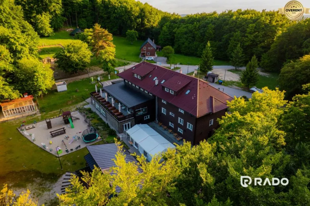 Hotel, penzión na predaj 1583m2, Soblahov, 159489_6
