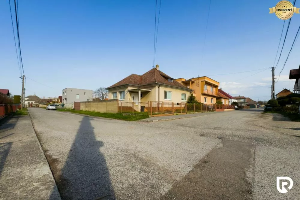 Pozemok pre rod. domy na predaj 352m2, Potvorice, Potvorice, 159509_2