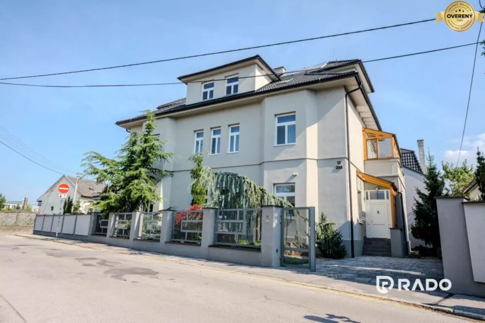 Rodinná vila na predaj 483m2, Kollárova, Trenčín, 159545_0