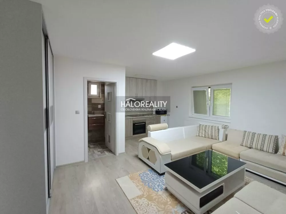 Garsonka na prenájom 23m2, Handlová, 159573_1