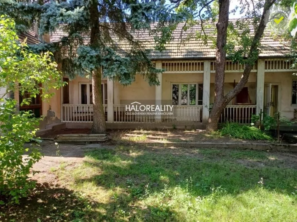 Rodinný dom na predaj 4932m2, Lontov, 159608_0