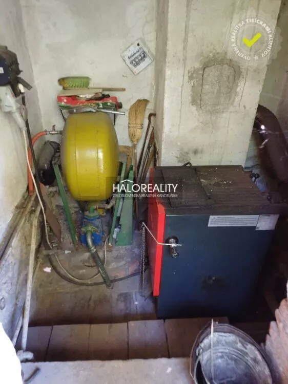 Rodinný dom na predaj 4932m2, Lontov, 159608_13