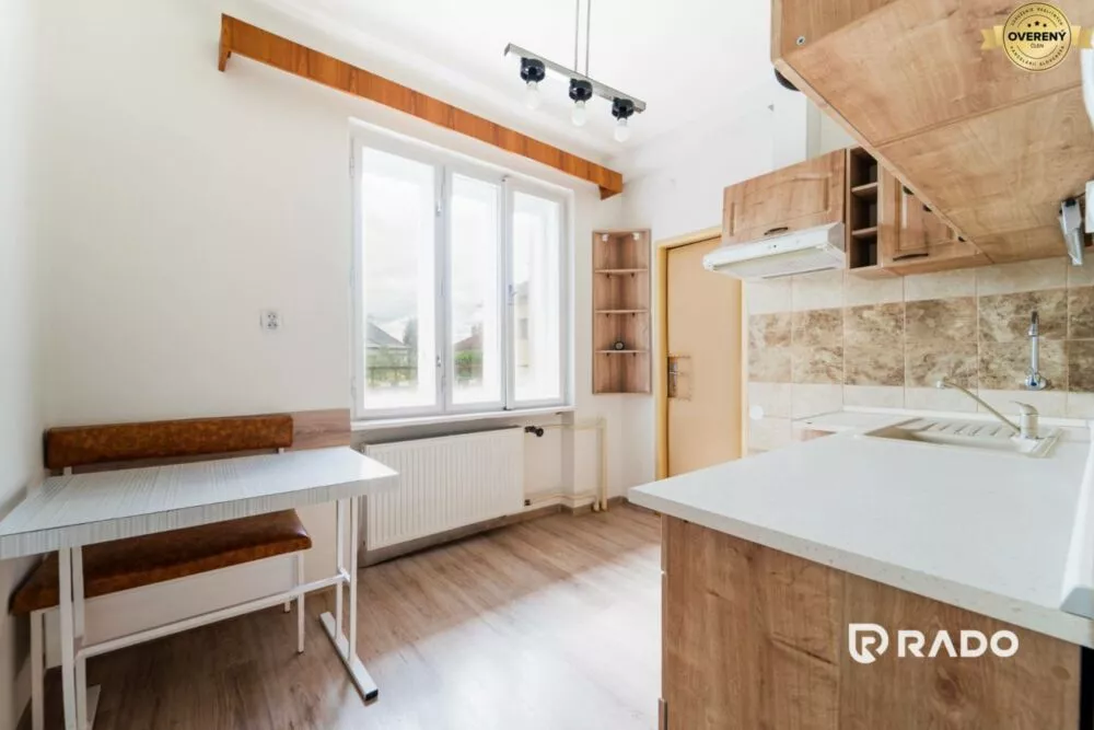 Rodinný dom na predaj 324m2, Kpt. Jaroša, Trenčín, 159732_8