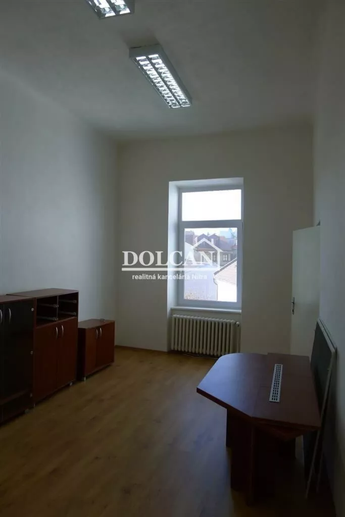 Kancelárie, admin. priestory na prenájom 64m2, Štefánikova trieda, Nitra, 115828_2