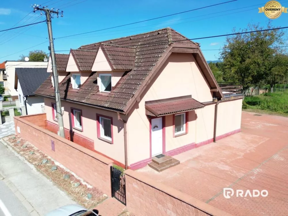 Rodinný dom na predaj 220m2, Horňany, 159760_0