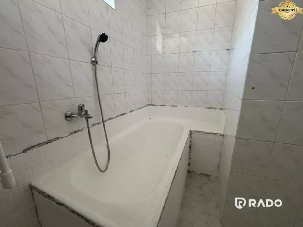 Rodinný dom na predaj 220m2, Horňany, 159760_5