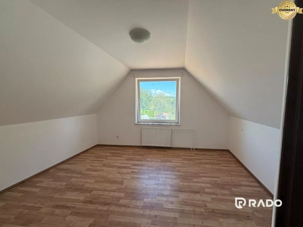 Rodinný dom na predaj 220m2, Horňany, 159760_8