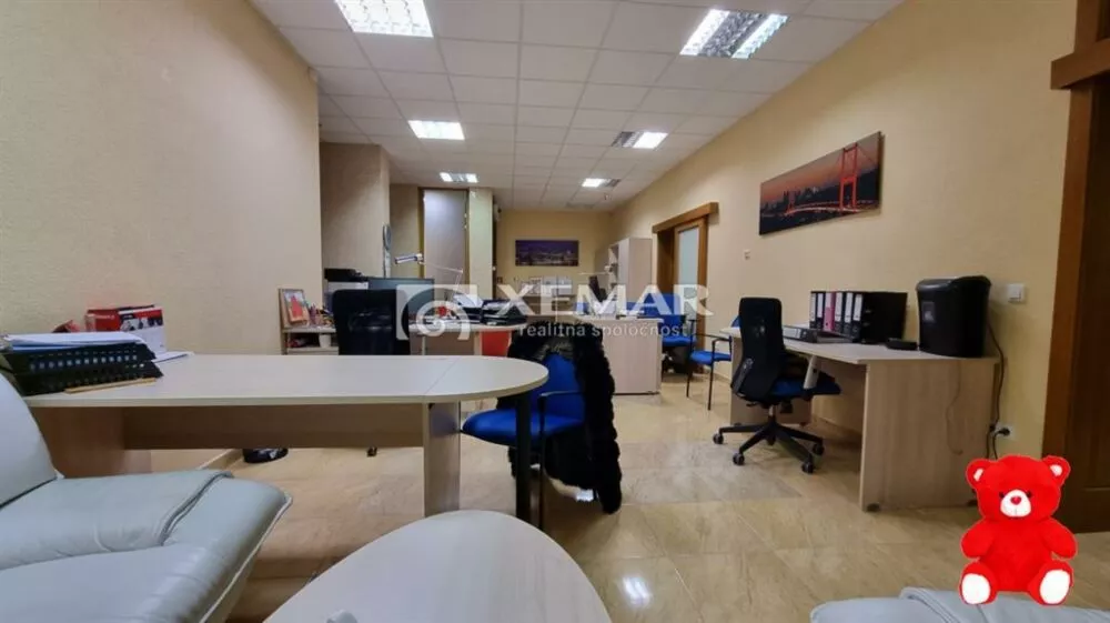 Obchodné priestory na predaj 90m2, Jilemnického, Banská Bystrica, 146933_3