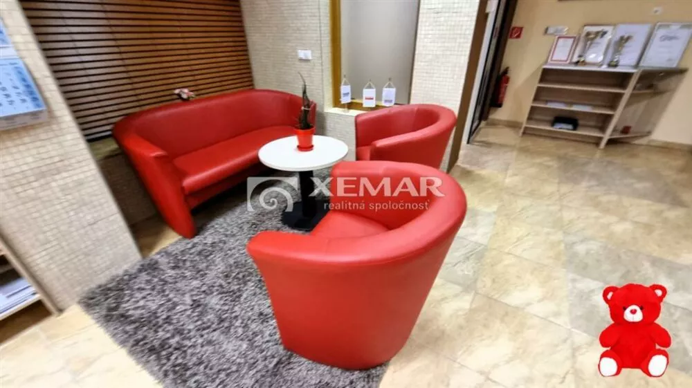 Obchodné priestory na predaj 90m2, Jilemnického, Banská Bystrica, 146933_4