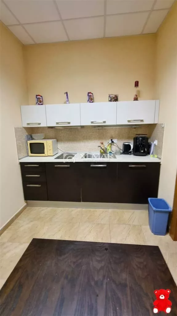 Obchodné priestory na predaj 90m2, Jilemnického, Banská Bystrica, 146933_6