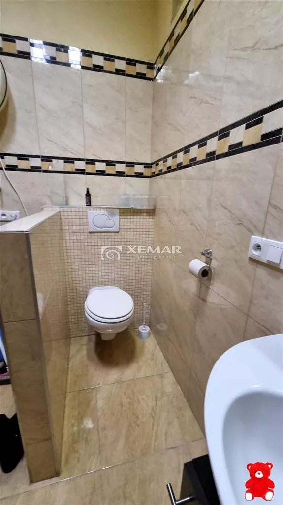 Obchodné priestory na predaj 90m2, Jilemnického, Banská Bystrica, 146933_8