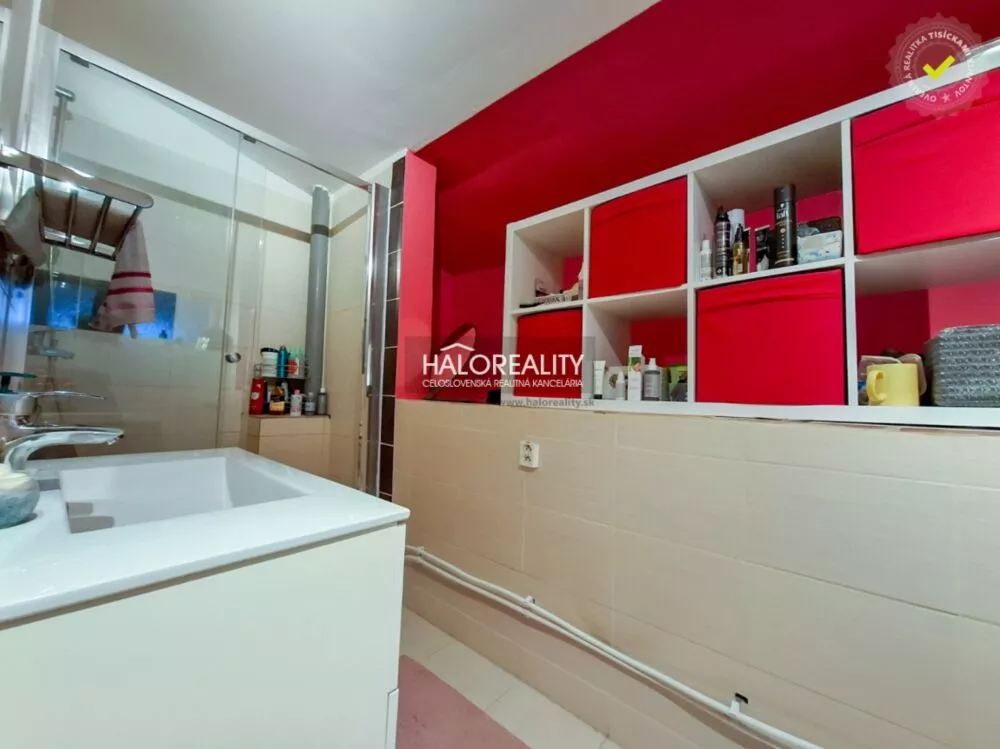 Rodinný dom na predaj 195m2, Horné Orešany, 159806_10