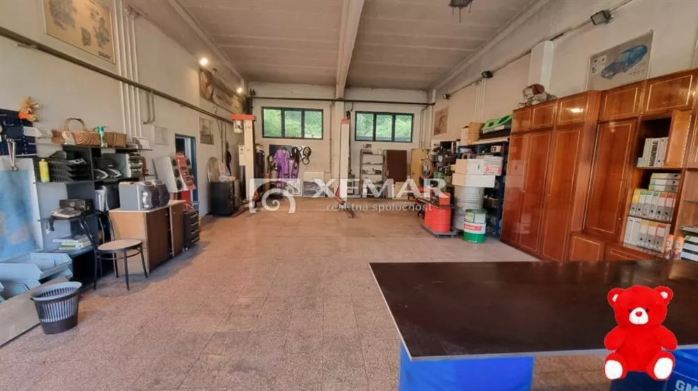 Priemyselná zóna na predaj 2950m2, Strojárenská, Valaská, 158520_20