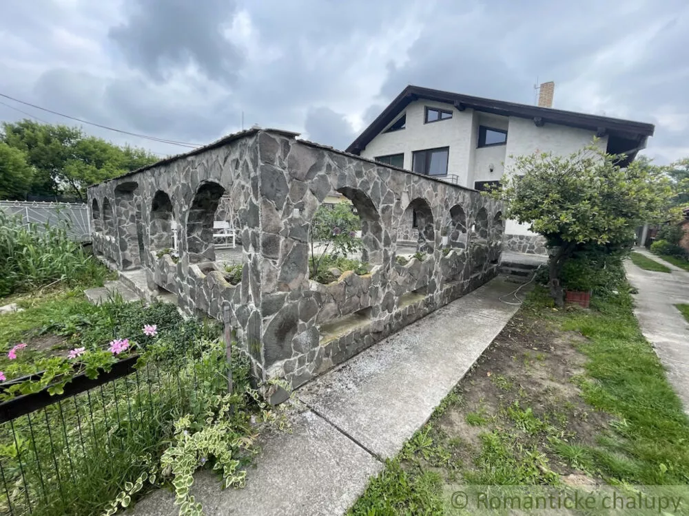 Rodinný dom na predaj 250m2, Branč, 154362_37