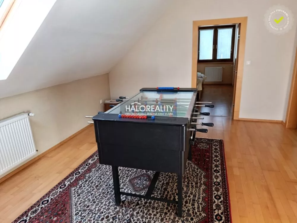Rodinný dom na predaj 260m2, Podhradie, 160241_18