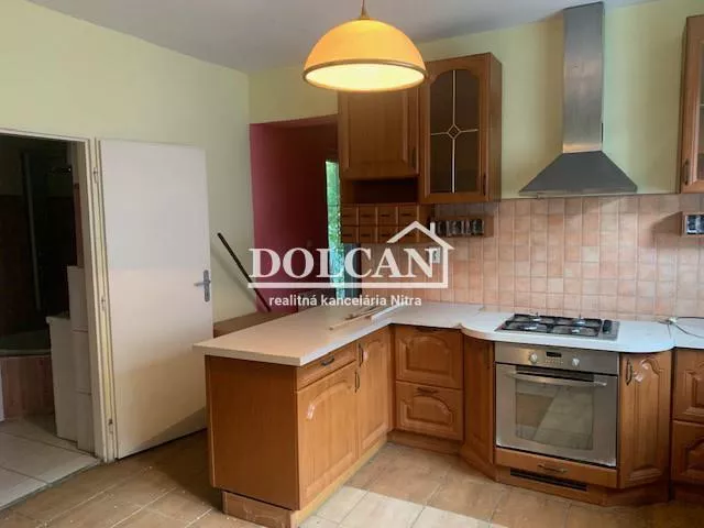 Rodinný dom na predaj 890m2, Čakajovce, 160230_3