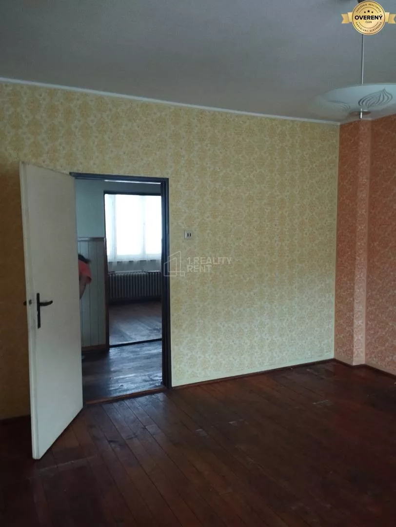 Rodinný dom na predaj 250m2, Lalinok, Divinka, 160579_11