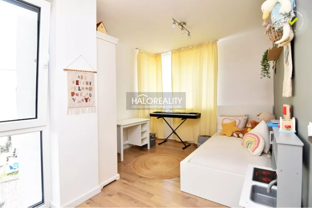 4 izbový byt na predaj 151m2, Rovinka, 160630_13