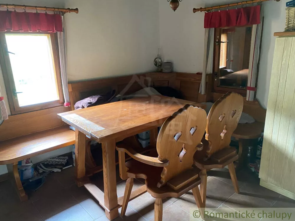 Rodinný dom na predaj 250m2, Klenovec, 134296_40