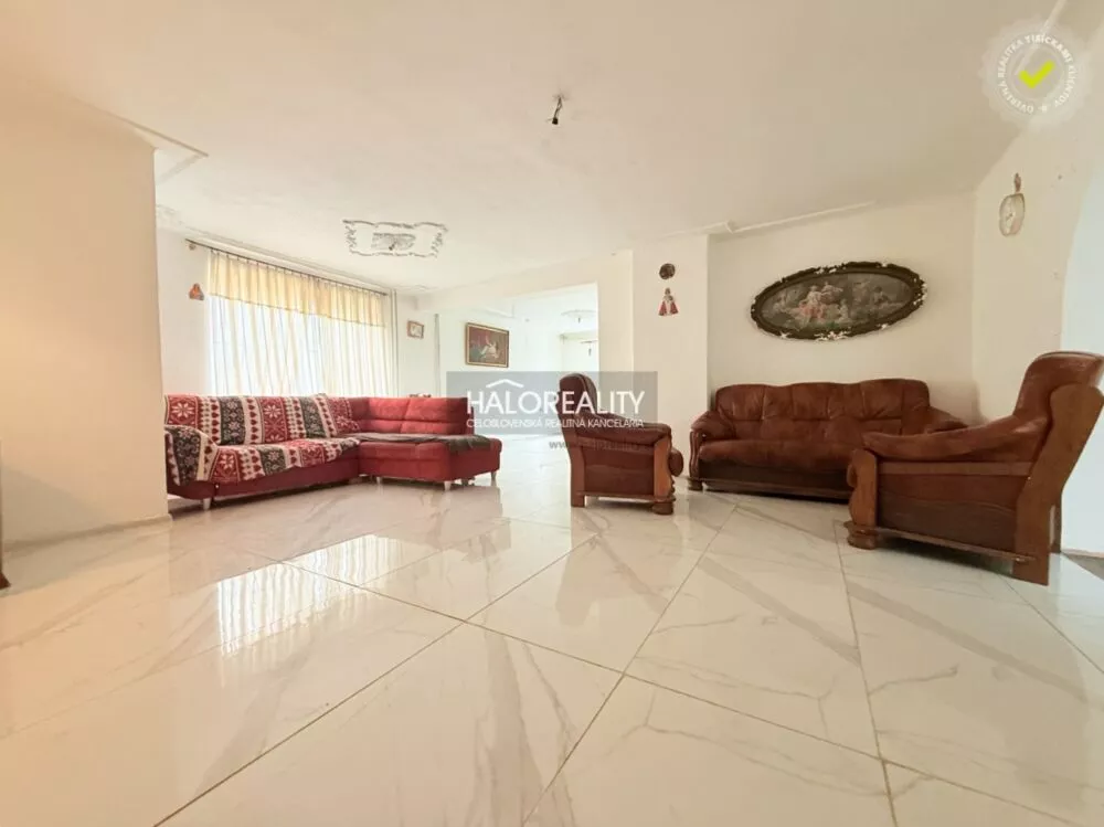 Rodinný dom na predaj 200m2, Dolná Seč, 160840_0