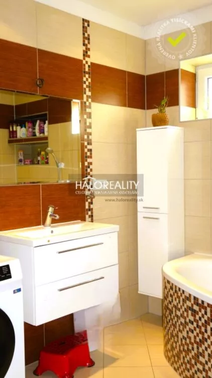 Rodinný dom na predaj 130m2, Malé Leváre, 150680_15