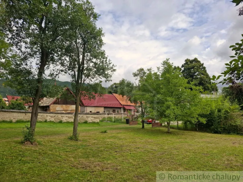 Rodinný dom na predaj 350m2, Dobroč, 161011_38