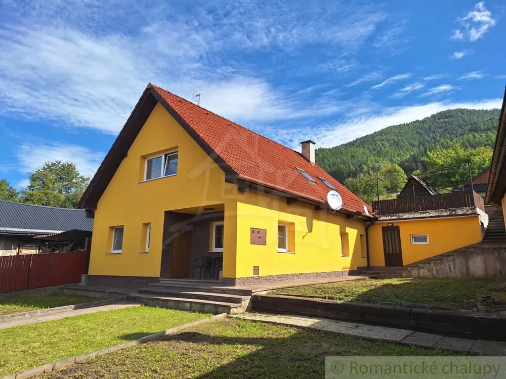 Rodinný dom na predaj 160m2, Ružomberok, 160994_0