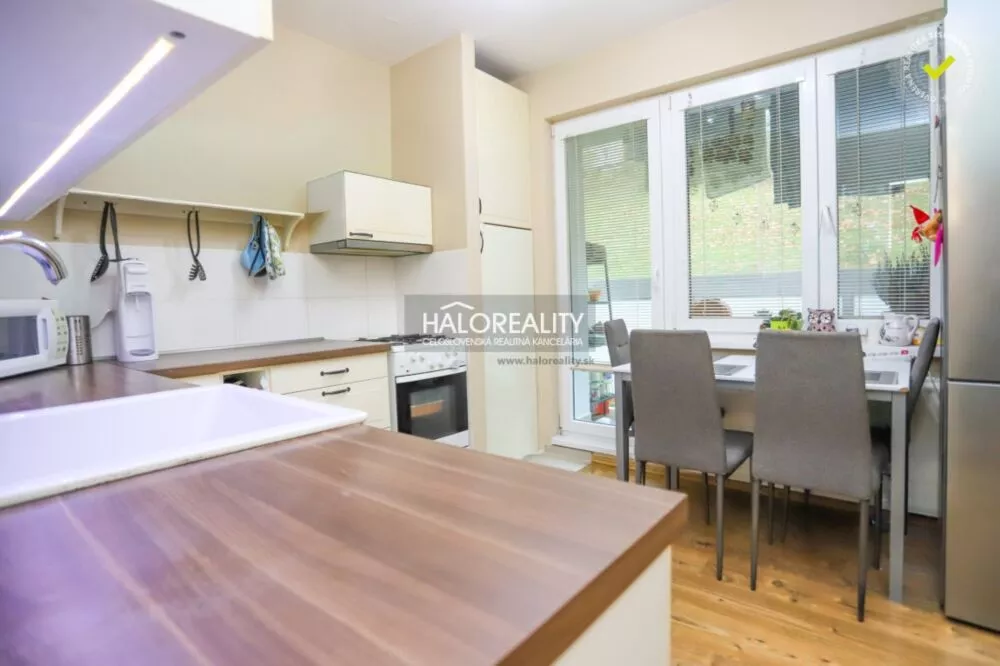 2 izbový byt na predaj 65m2, Považská Bystrica, 161421_0