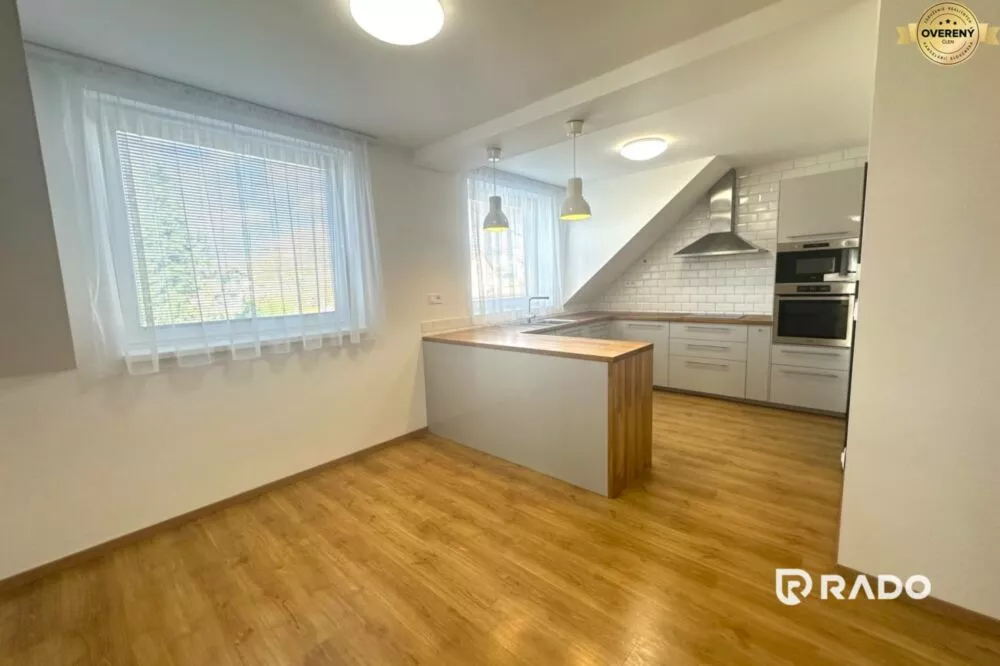 Rodinný dom na predaj 338m2, Bolešov, 161425_3