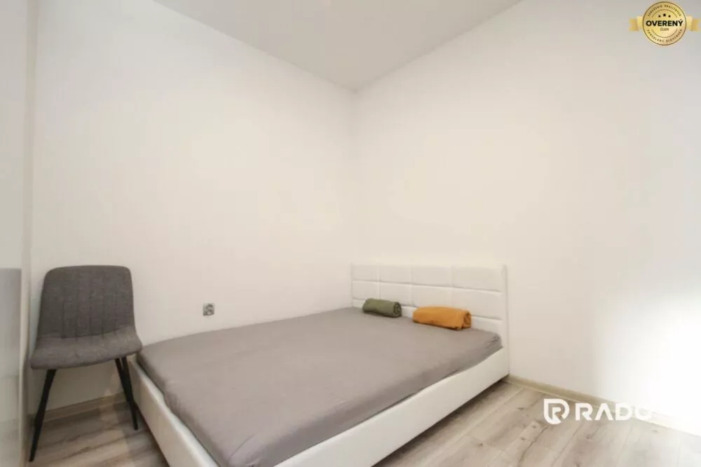 Rodinný dom na predaj 590m2, M. R. Štefánika, Trenčianska Teplá, 161699_5