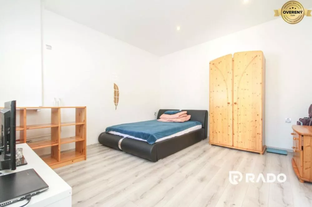 Rodinný dom na predaj 590m2, M. R. Štefánika, Trenčianska Teplá, 161699_8