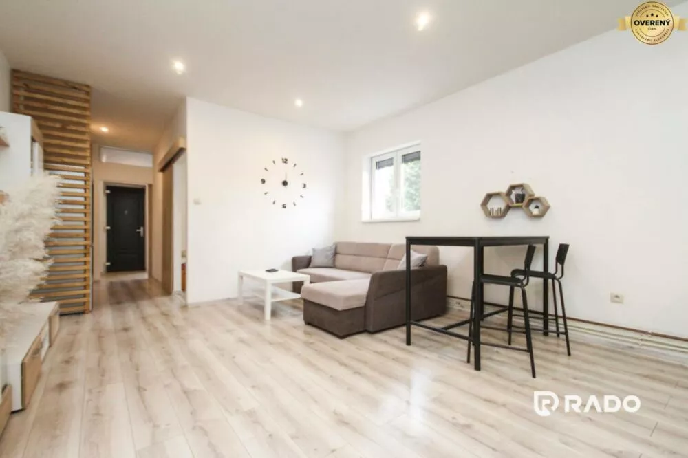 Rodinný dom na predaj 590m2, M. R. Štefánika, Trenčianska Teplá, 161699_12