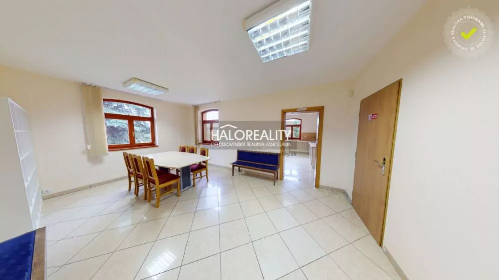 Polyfunkčný objekt na prenájom 1250m2, Žiar nad Hronom, 162043_3